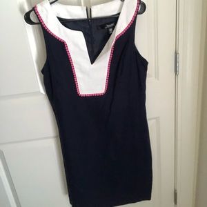 Preppy navy blue shift dress